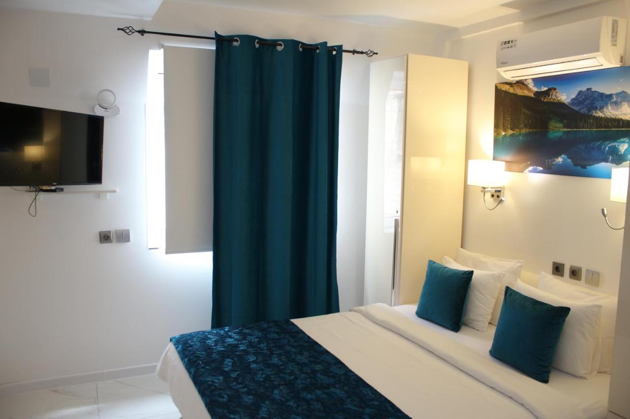 Lumiere Luxe Suites Beograd Bagian luar foto