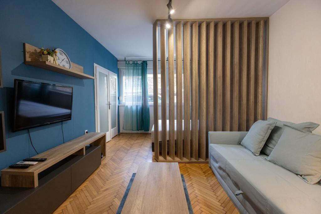 Lumiere Luxe Suites Beograd Bagian luar foto