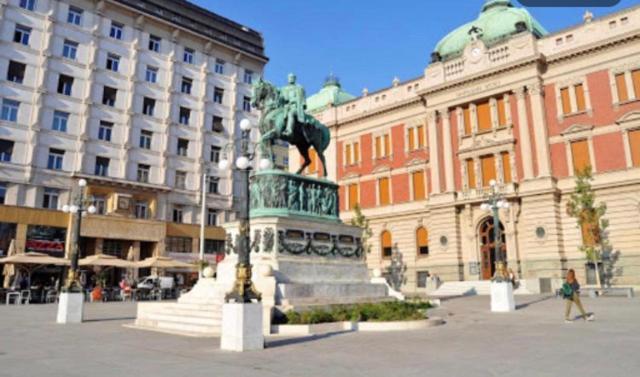 Lumiere Luxe Suites Beograd Bagian luar foto